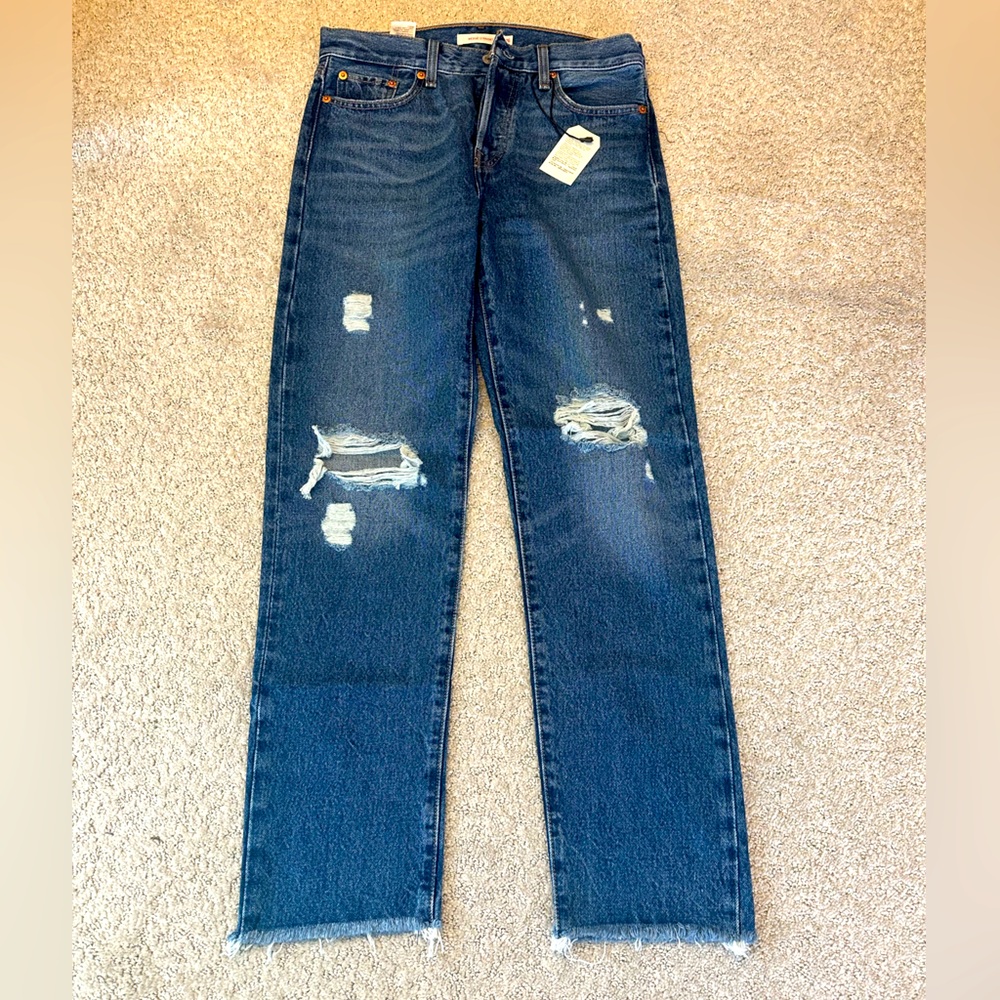 NWT Levi’s Wedgie Straight Jeans